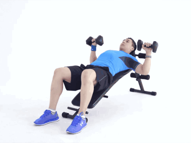 动作避免完全伸直手臂。