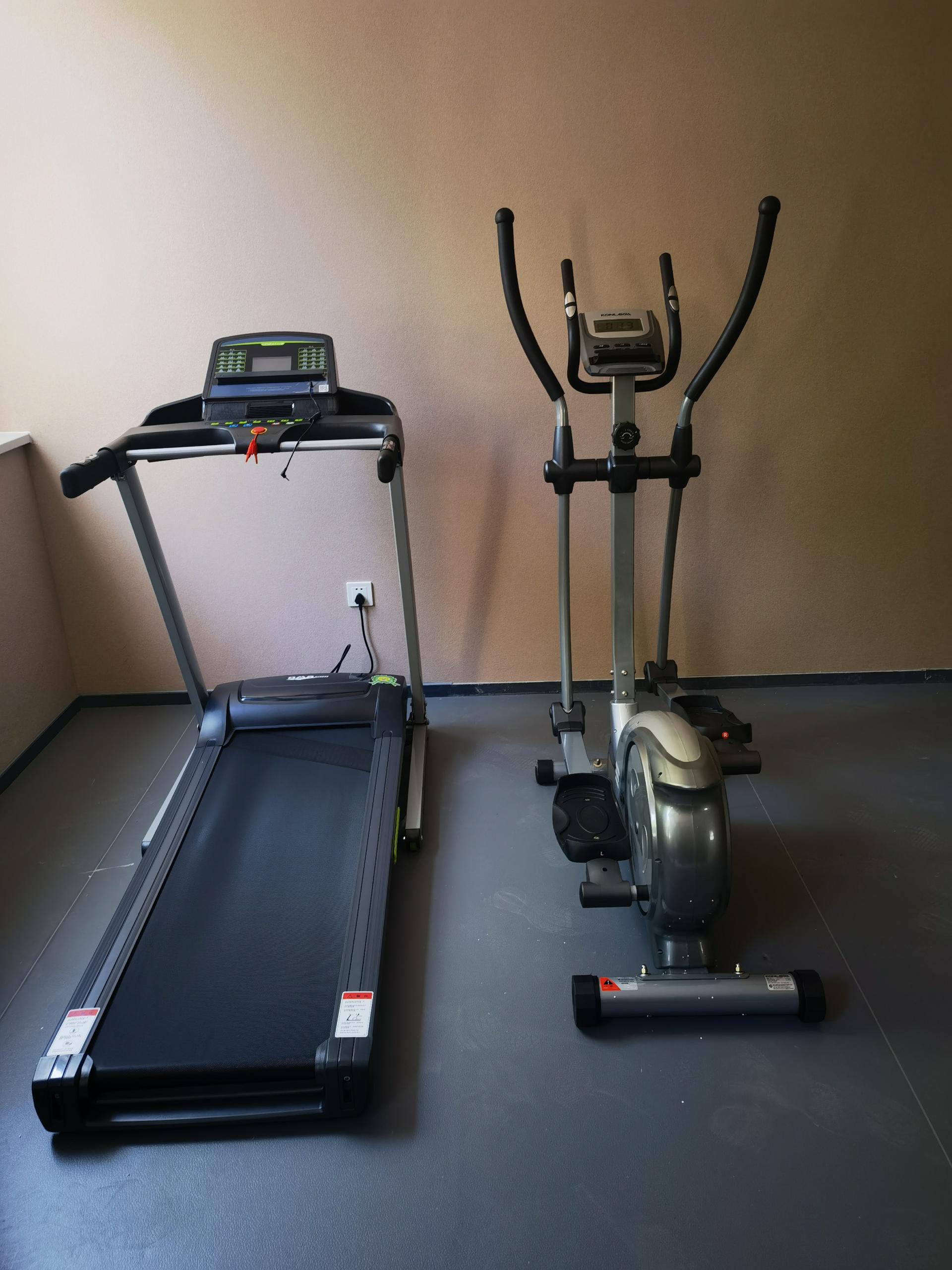 91香蕉污在线观看和椭圆机